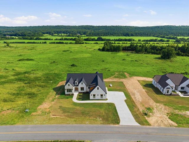 252 Castleberry Road, Greenbrier, AR 72058