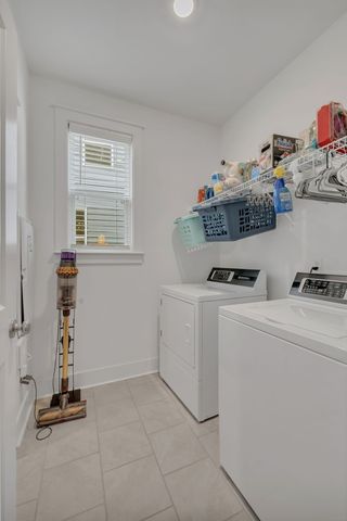 262 Cornice Dr, La Vergne, TN 37086