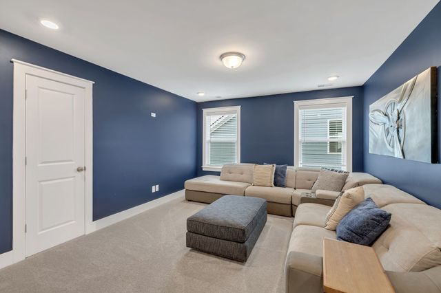 262 Cornice Dr, La Vergne, TN 37086