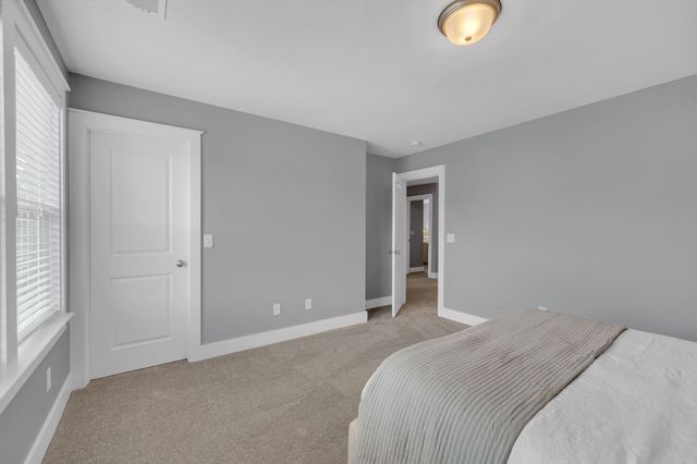 262 Cornice Dr, La Vergne, TN 37086