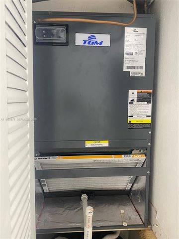 606 W 81st St 210, Hialeah, FL 33014