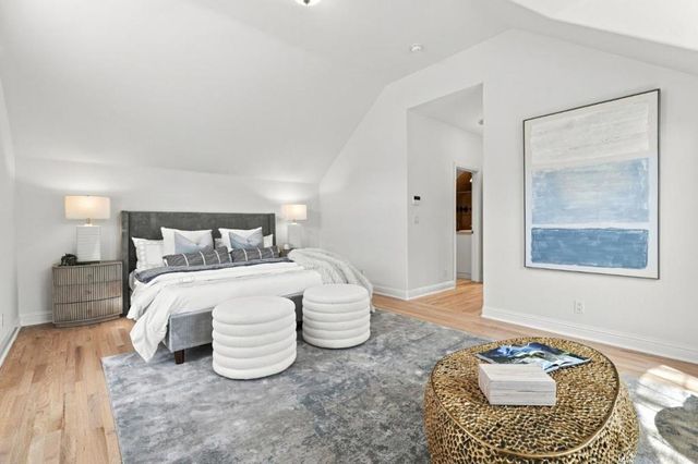 3855 Magnolia Drive, Palo Alto, CA 94306