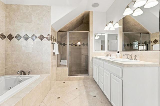 3855 Magnolia Drive, Palo Alto, CA 94306