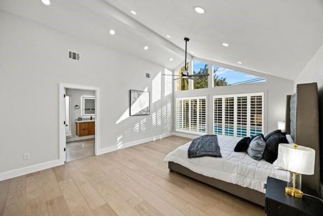 6143 Ella Lee Lane, Houston, TX 77057