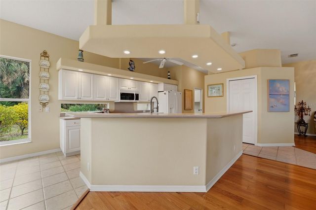 2081 TOCOBAGA LANE, Nokomis, FL 34275