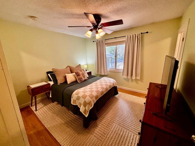 7020 Springhill Circle, Eden Prairie, MN 55346