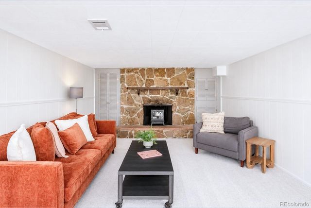6067 Owens Street, Arvada, CO 80004