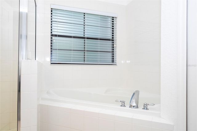 9055 TREASURE TROVE LANE 208, Kissimmee, FL 34747