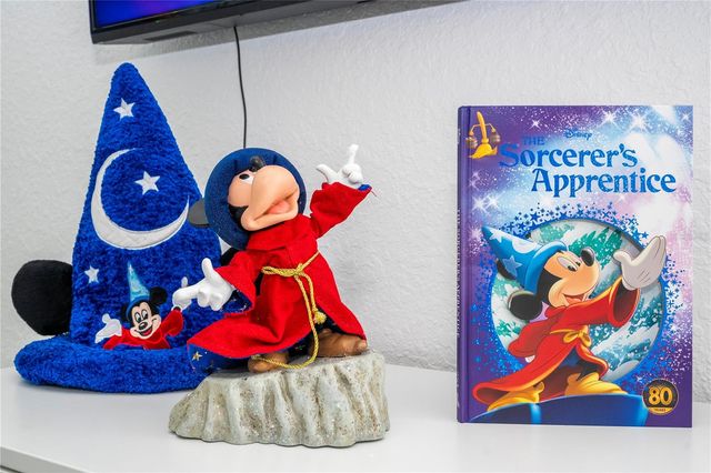 9055 TREASURE TROVE LANE 208, Kissimmee, FL 34747