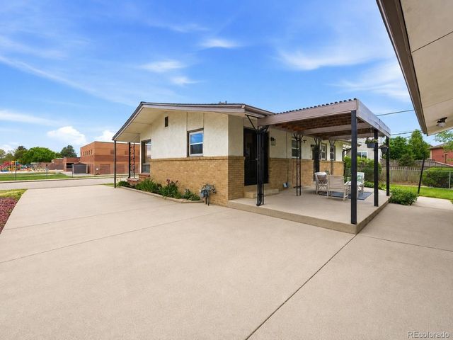 1350 Grant Street, Longmont, CO 80501