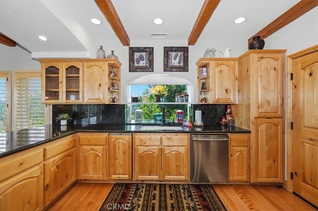 885 Del Norte, Lake Arrowhead, CA 92352