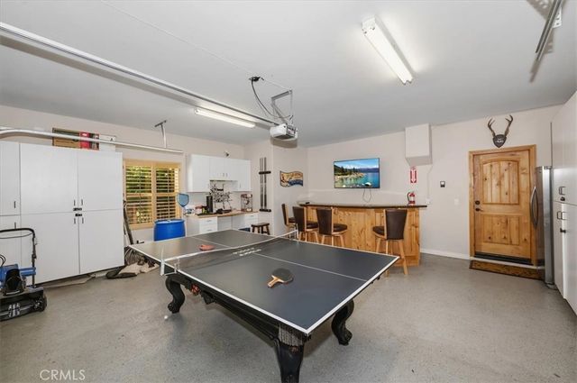 885 Del Norte, Lake Arrowhead, CA 92352