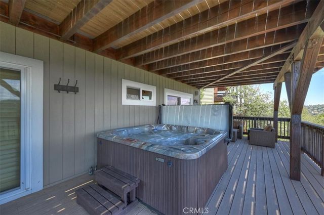 885 Del Norte, Lake Arrowhead, CA 92352