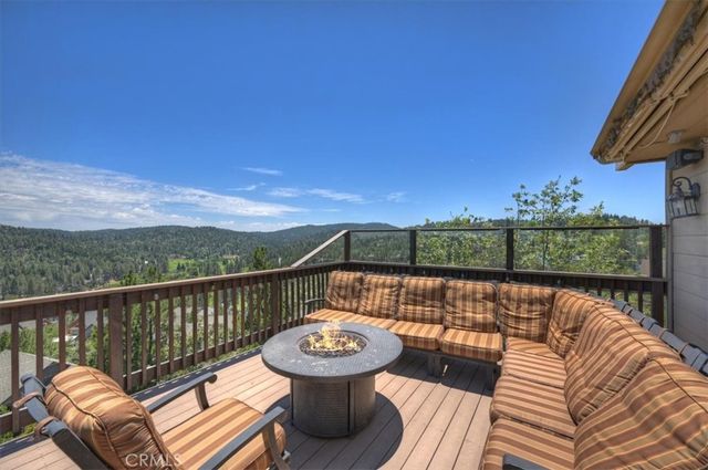 885 Del Norte, Lake Arrowhead, CA 92352