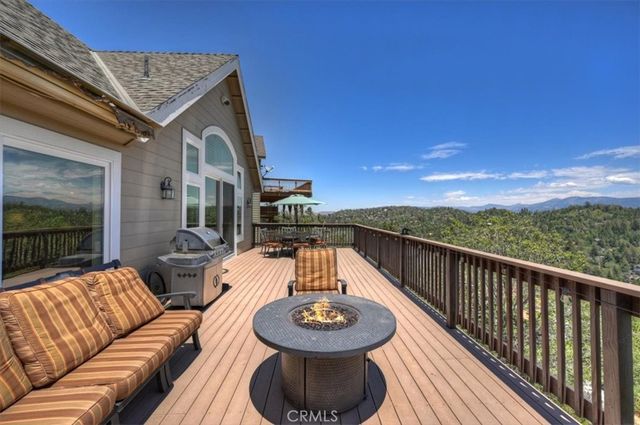 885 Del Norte, Lake Arrowhead, CA 92352