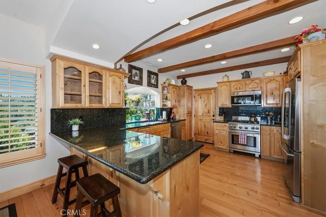 885 Del Norte, Lake Arrowhead, CA 92352