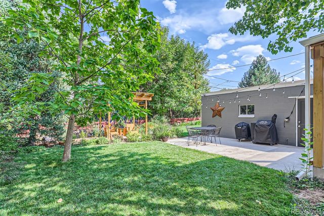 2960 S Vine St, Denver, CO 80210