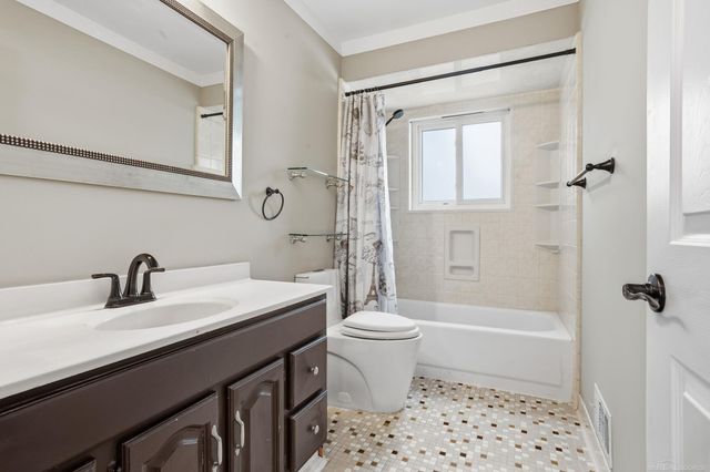 39531 Willmarth Street, Harrison Twp, MI 48045