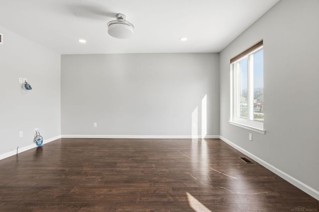 39531 Willmarth Street, Harrison Twp, MI 48045