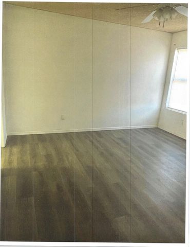 1635 Corte Del Sol NW, Albuquerque, NM 87105