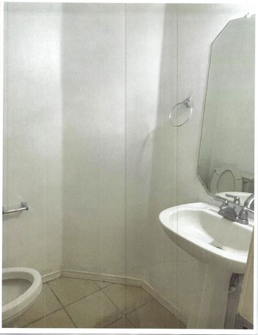 1635 Corte Del Sol NW, Albuquerque, NM 87105