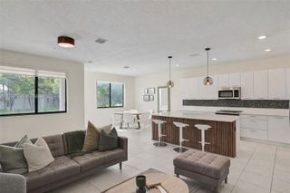 8001 NW 41st Street F-109, Doral, FL 33166