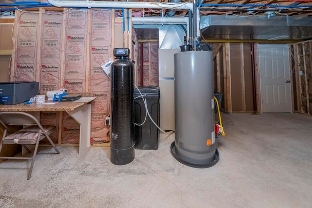 9325 E ST CHARLES RD, Columbia, MO 65202