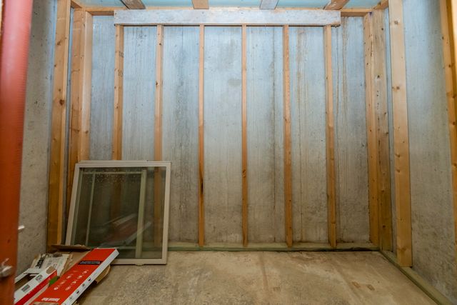 9325 E ST CHARLES RD, Columbia, MO 65202