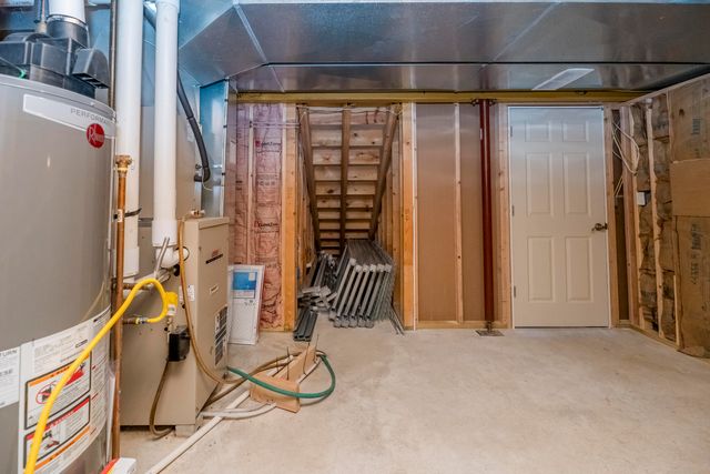 9325 E ST CHARLES RD, Columbia, MO 65202