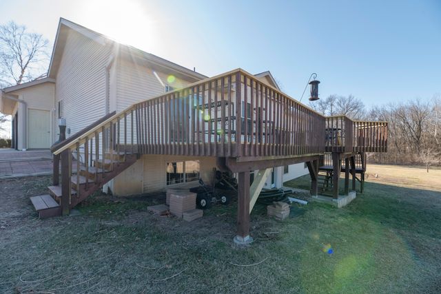 9325 E ST CHARLES RD, Columbia, MO 65202