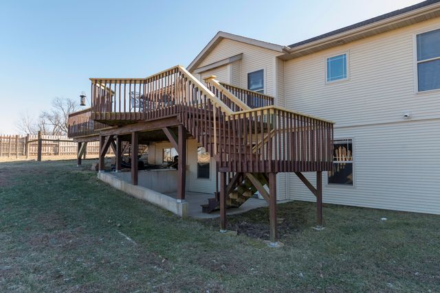 9325 E ST CHARLES RD, Columbia, MO 65202