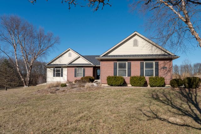 9325 E ST CHARLES RD, Columbia, MO 65202