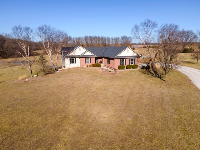 9325 E ST CHARLES RD, Columbia, MO 65202