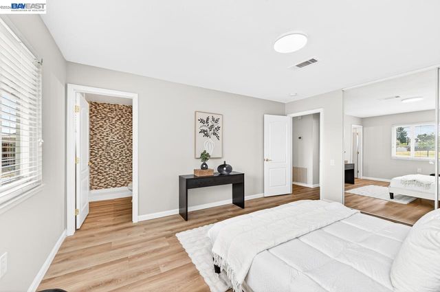 1476 Bluebell Dr, Livermore, CA 94551