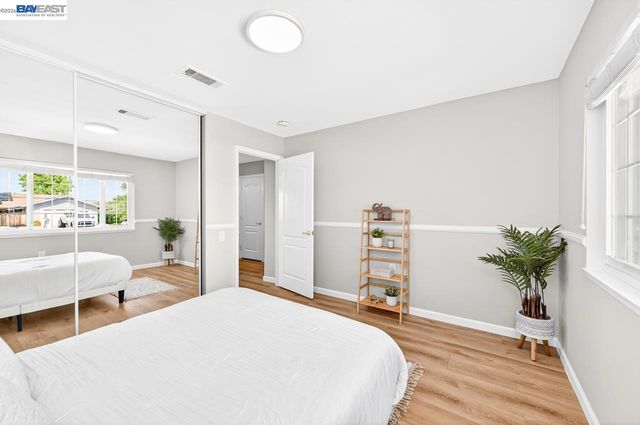 1476 Bluebell Dr, Livermore, CA 94551