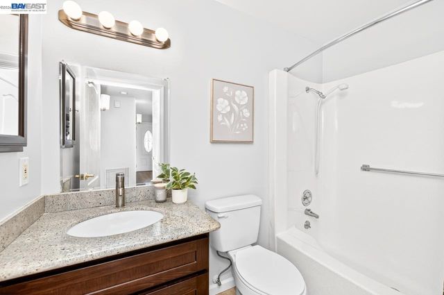 1476 Bluebell Dr, Livermore, CA 94551