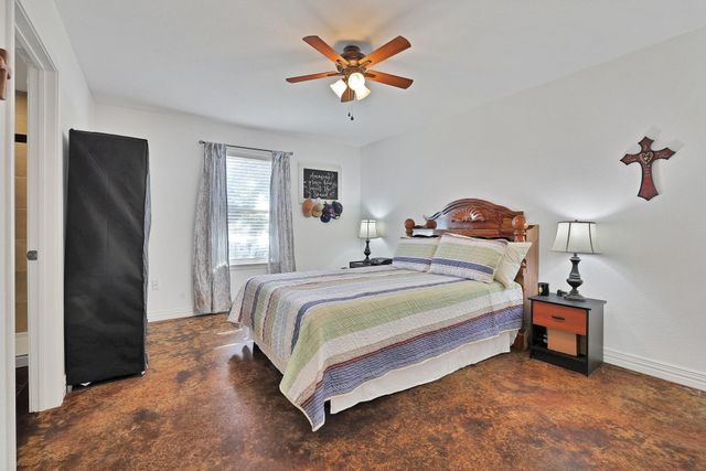 1830 Hitching Post Road, Granbury, TX 76049