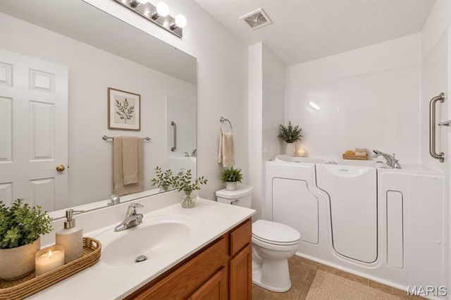 403 Newport Drive, St Peters, MO 63376