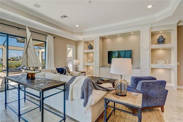 9902 Corso Bello DR, Naples, FL 34113