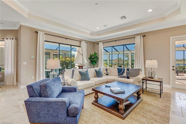 9902 Corso Bello DR, Naples, FL 34113