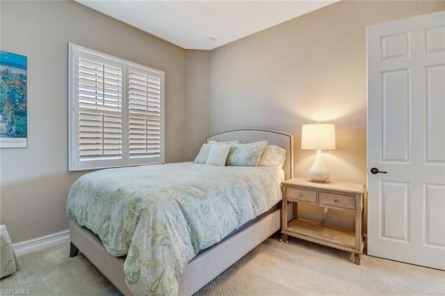 9902 Corso Bello DR, Naples, FL 34113
