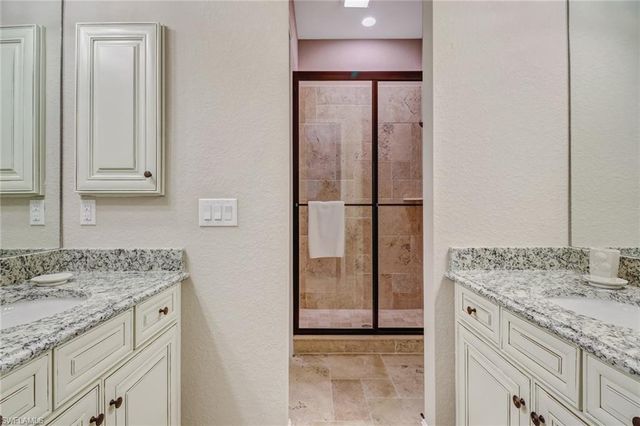9902 Corso Bello DR, Naples, FL 34113