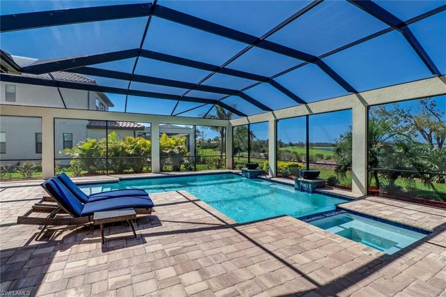 9902 Corso Bello DR, Naples, FL 34113