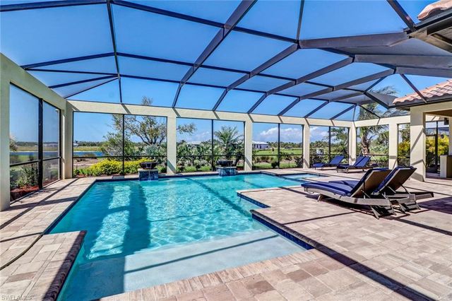 9902 Corso Bello DR, Naples, FL 34113