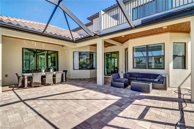 9902 Corso Bello DR, Naples, FL 34113