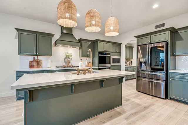 1811 Agua Dulce Avenue, Clovis, CA 93619