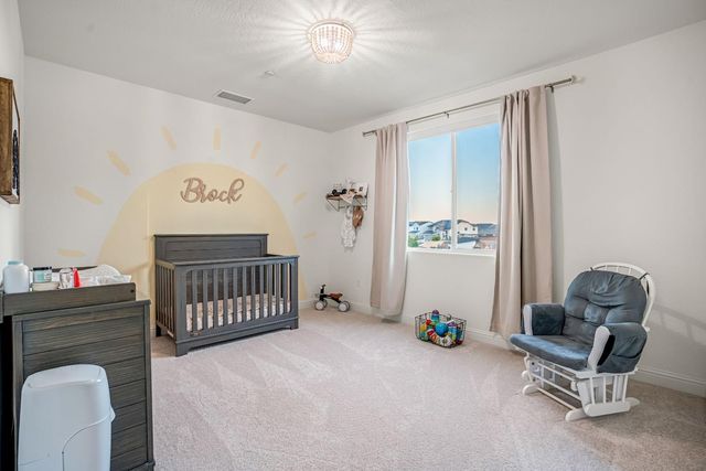 1811 Agua Dulce Avenue, Clovis, CA 93619