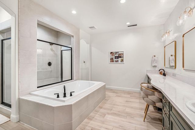 1811 Agua Dulce Avenue, Clovis, CA 93619