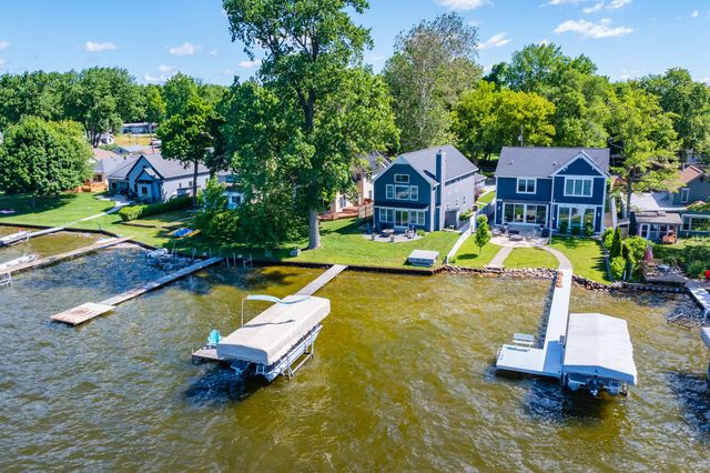 2136 Ames Drive, Portage, MI 49002