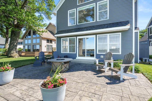 2136 Ames Drive, Portage, MI 49002